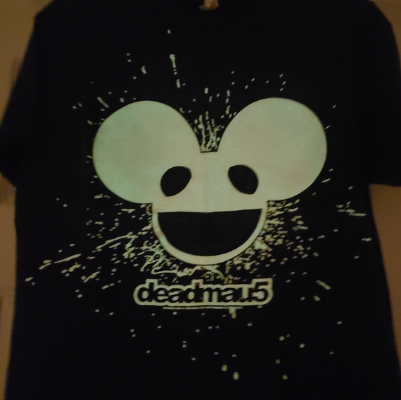 Glow in the Dark Deadmau5 Shirt - Picture 2 of 2